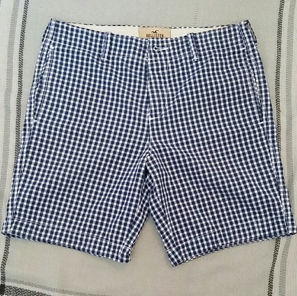 Men's Hollister shorts